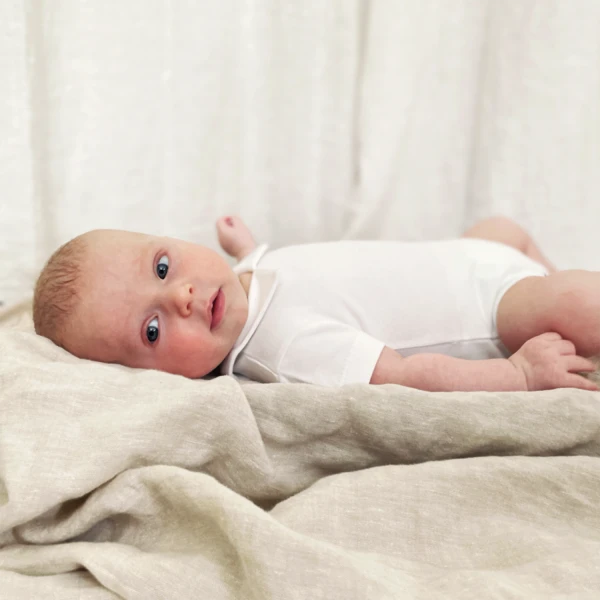 Klein Baby Romper Met Kraag - Korte Mouw - Mt. 50 - Off White - Afbeelding 4