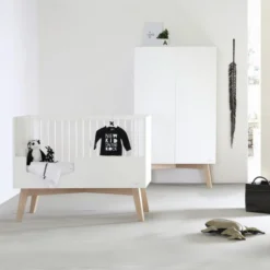 Kidsmill Sixties Babybed Wit Mat / Naturel 60 X 120 Cm -Babykamers Verkoopwinkel babykamer sixties blank sfeer 2 1 1 1738