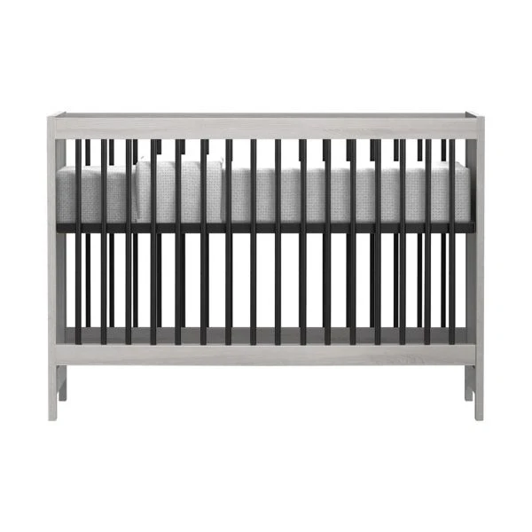 Europe Baby Vittoria Babykamer Grijs / Zwart | Bed 60 X 120 Cm + Commode 2 Europe Baby Vittoria Babykamer Grijs / Zwart | Bed 60 X 120 Cm + Commode - Afbeelding 2
