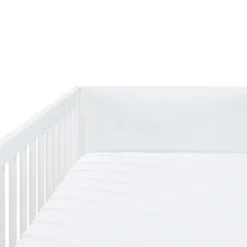 Kidsmill Boutique Babybed Wit / Zwart 60 X 120 Cm 9 Kidsmill Boutique Babybed Wit / Zwart 60 X 120 Cm -Babykamers Verkoopwinkel boutique ledikant wit bras detail 1 2 160e