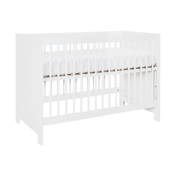 Europe Baby Vittoria III Babykamer Wit | Bed 60 X 120 Cm + Commode 4 Europe Baby Vittoria III Babykamer Wit | Bed 60 X 120 Cm + Commode - Afbeelding 4